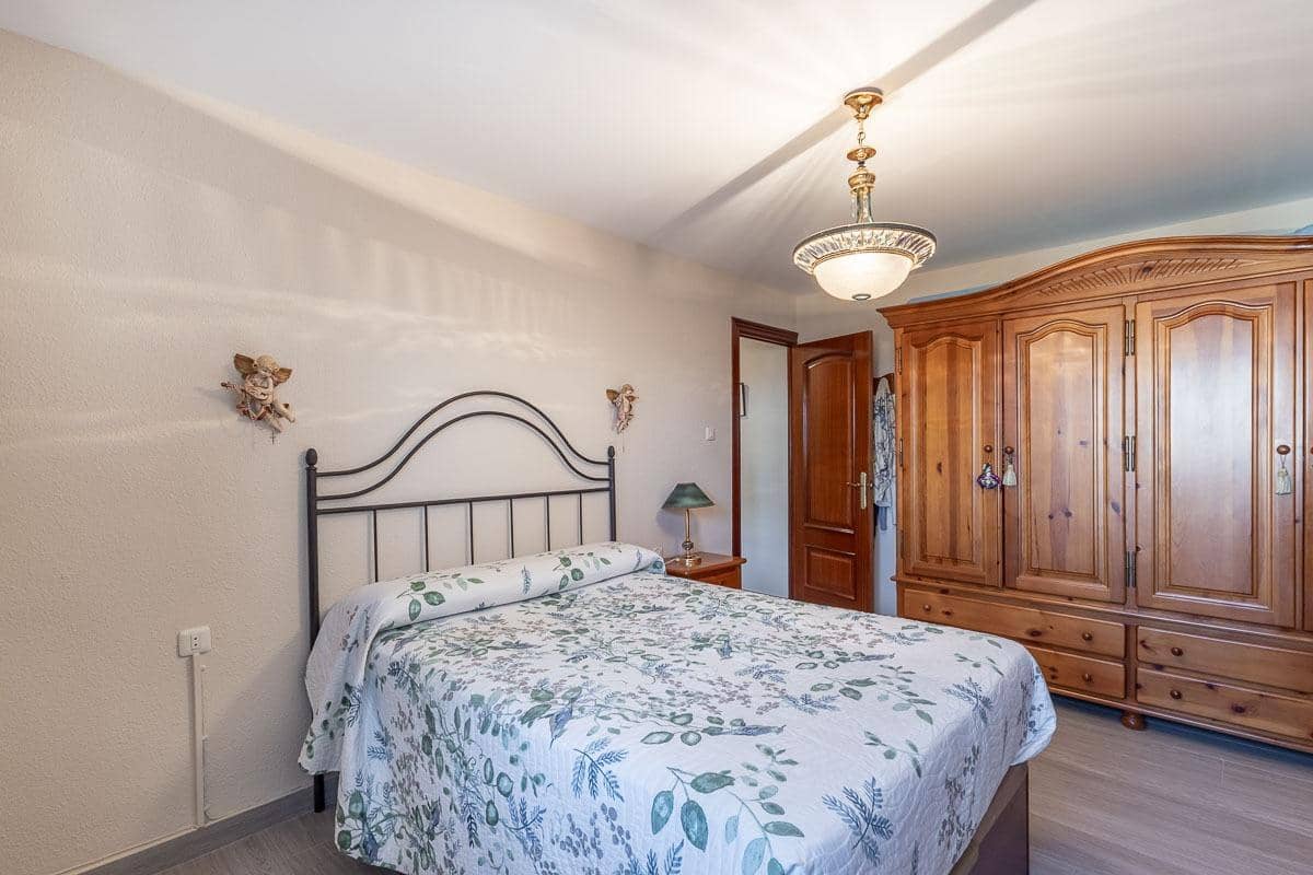 4 soveværelse Penthouse til salg i Granada by - € 420.000 (Ref: 9386222)