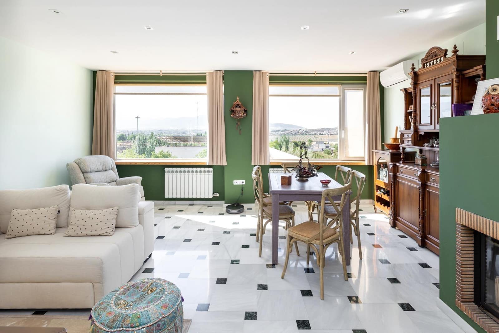 4 quarto Moradia para venda em Las Gabias com garagem - 495 000 € (Ref: 9386223)