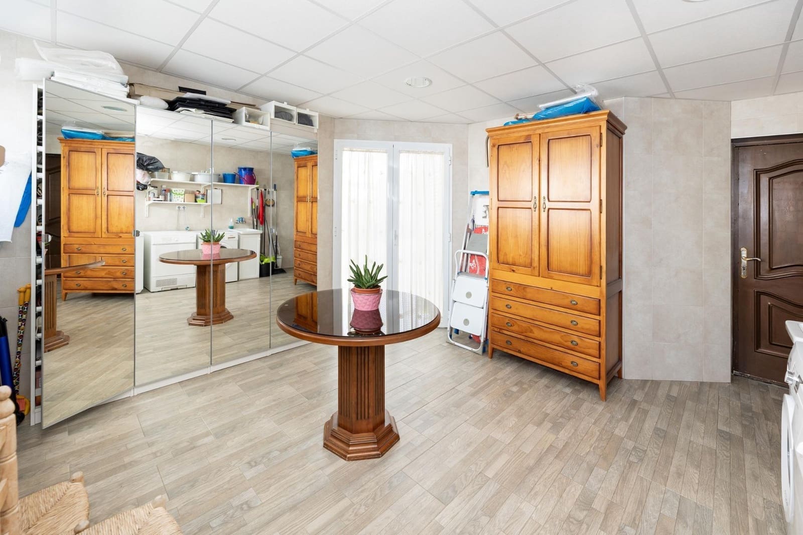 4 quarto Moradia para venda em Las Gabias com garagem - 495 000 € (Ref: 9386223)