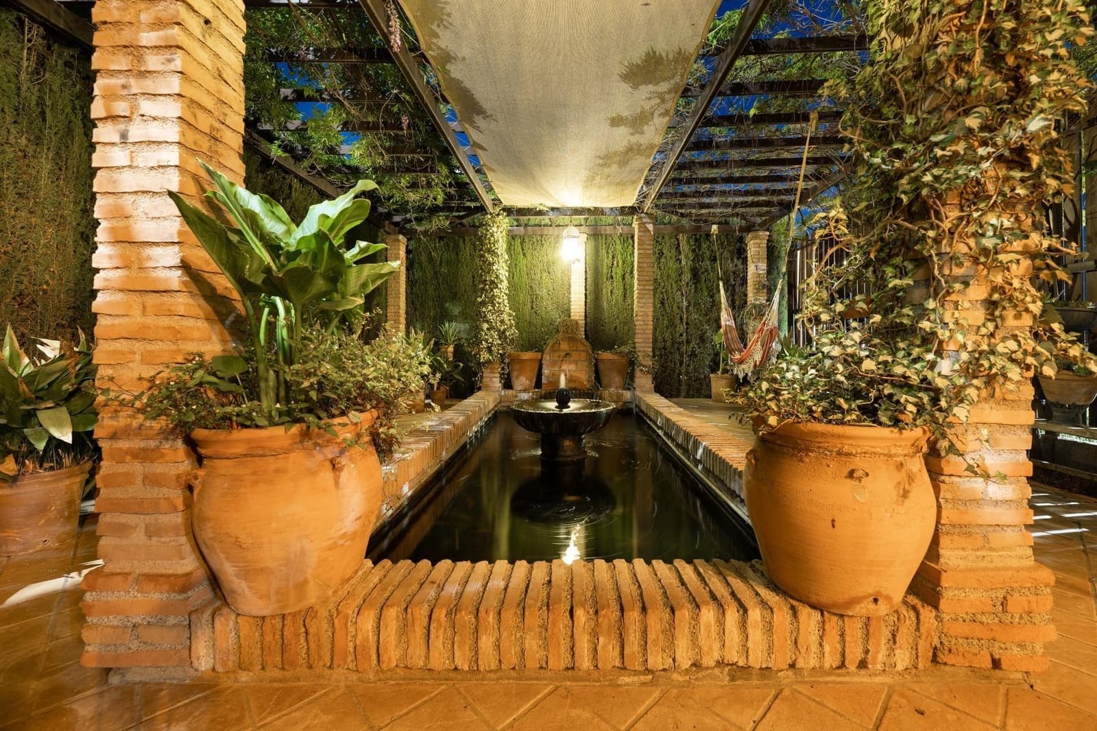 4 quarto Moradia para venda em Las Gabias com garagem - 495 000 € (Ref: 9386223)