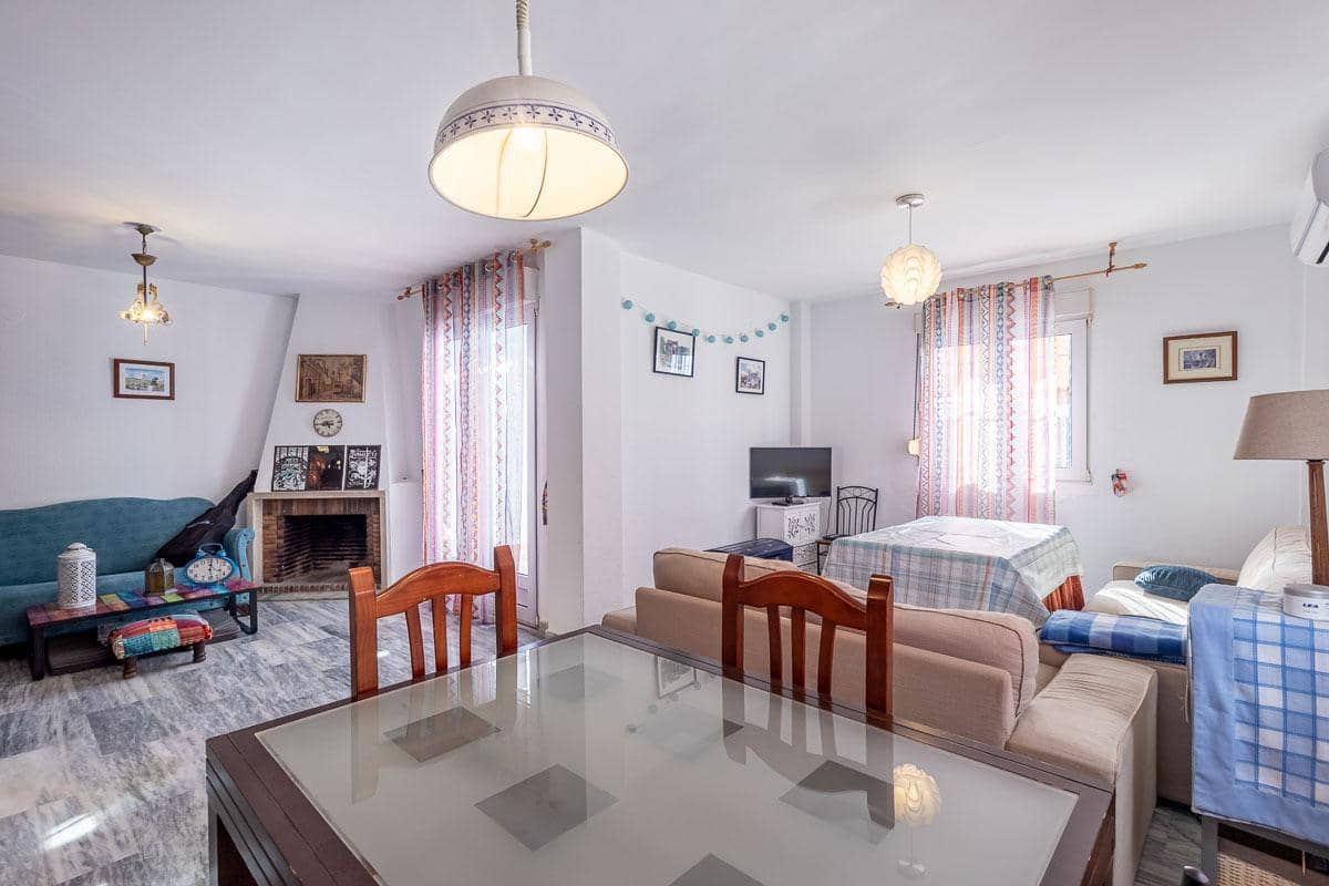 4 soveværelse Byhus til salg i Jun - € 240.000 (Ref: 9386224)