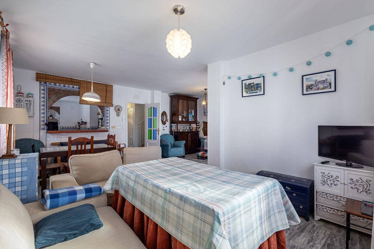 4 soveværelse Byhus til salg i Jun - € 240.000 (Ref: 9386224)