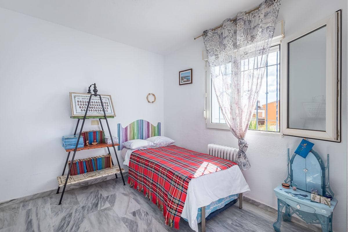 4 soveværelse Byhus til salg i Jun - € 240.000 (Ref: 9386224)