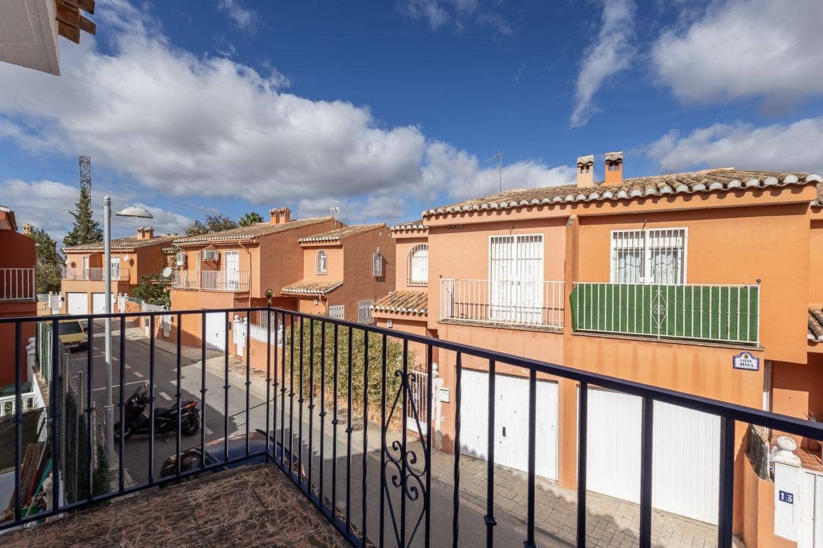 4 soveværelse Byhus til salg i Jun - € 240.000 (Ref: 9386224)