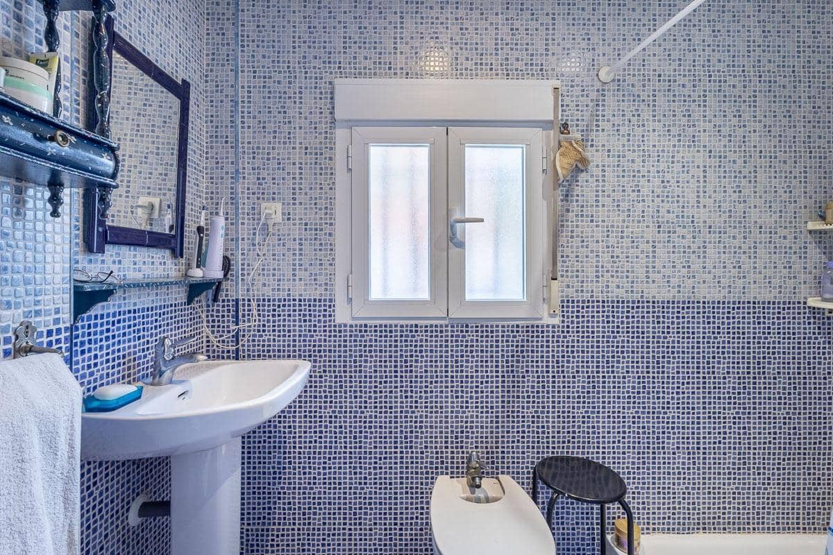 4 soveværelse Byhus til salg i Jun - € 240.000 (Ref: 9386224)