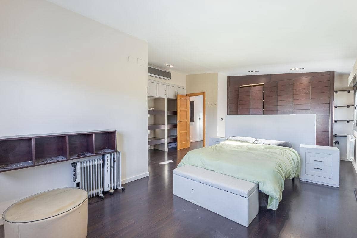 4 chambre Villa/Maison à vendre à Monachil avec piscine garage - 350 000 € (Ref: 9388625)