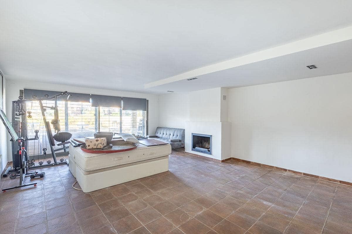 4 chambre Villa/Maison à vendre à Monachil avec piscine garage - 350 000 € (Ref: 9388625)