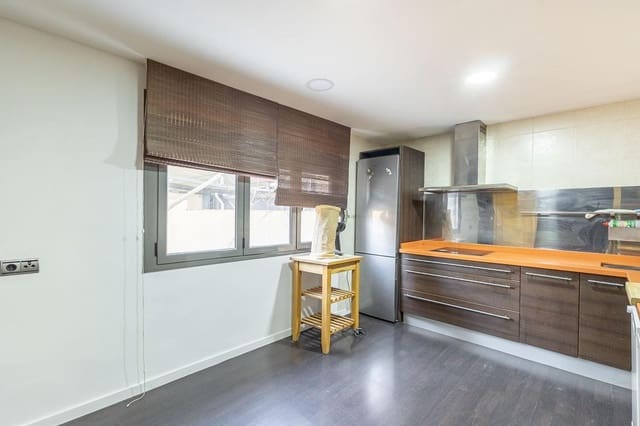 4 soveværelse Villa til salg i Monachil med swimmingpool garage - € 350.000 (Ref: 9388625)