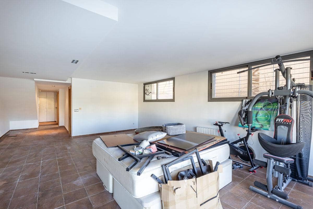 4 chambre Villa/Maison à vendre à Monachil avec piscine garage - 350 000 € (Ref: 9388625)