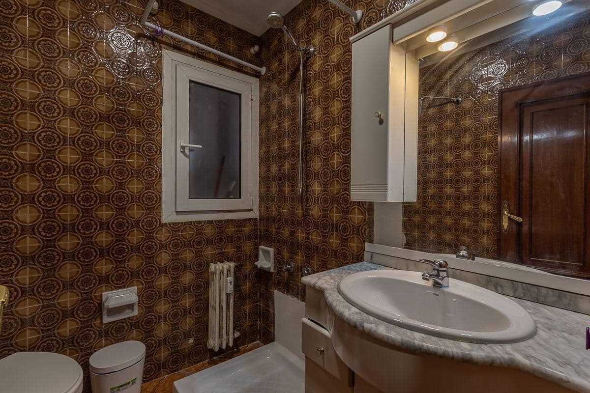 5 soverom Leilighet til salgs i Granada by - € 450 000 (Ref: 9390587)