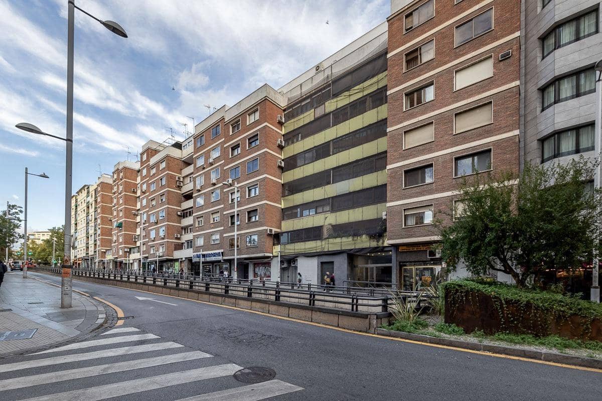 5 soverom Leilighet til salgs i Granada by - € 450 000 (Ref: 9390587)
