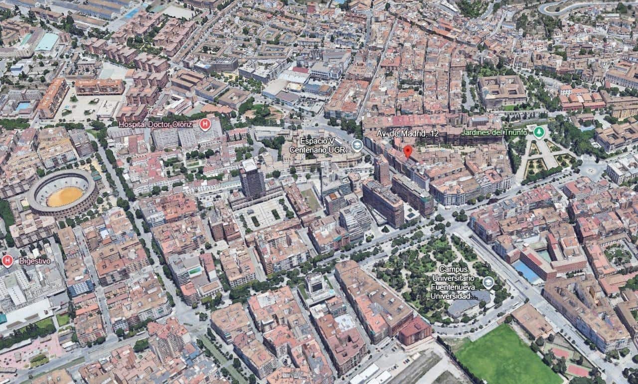 5 bedroom Flat for sale in Granada city - € 380,000 (Ref: 9390587)