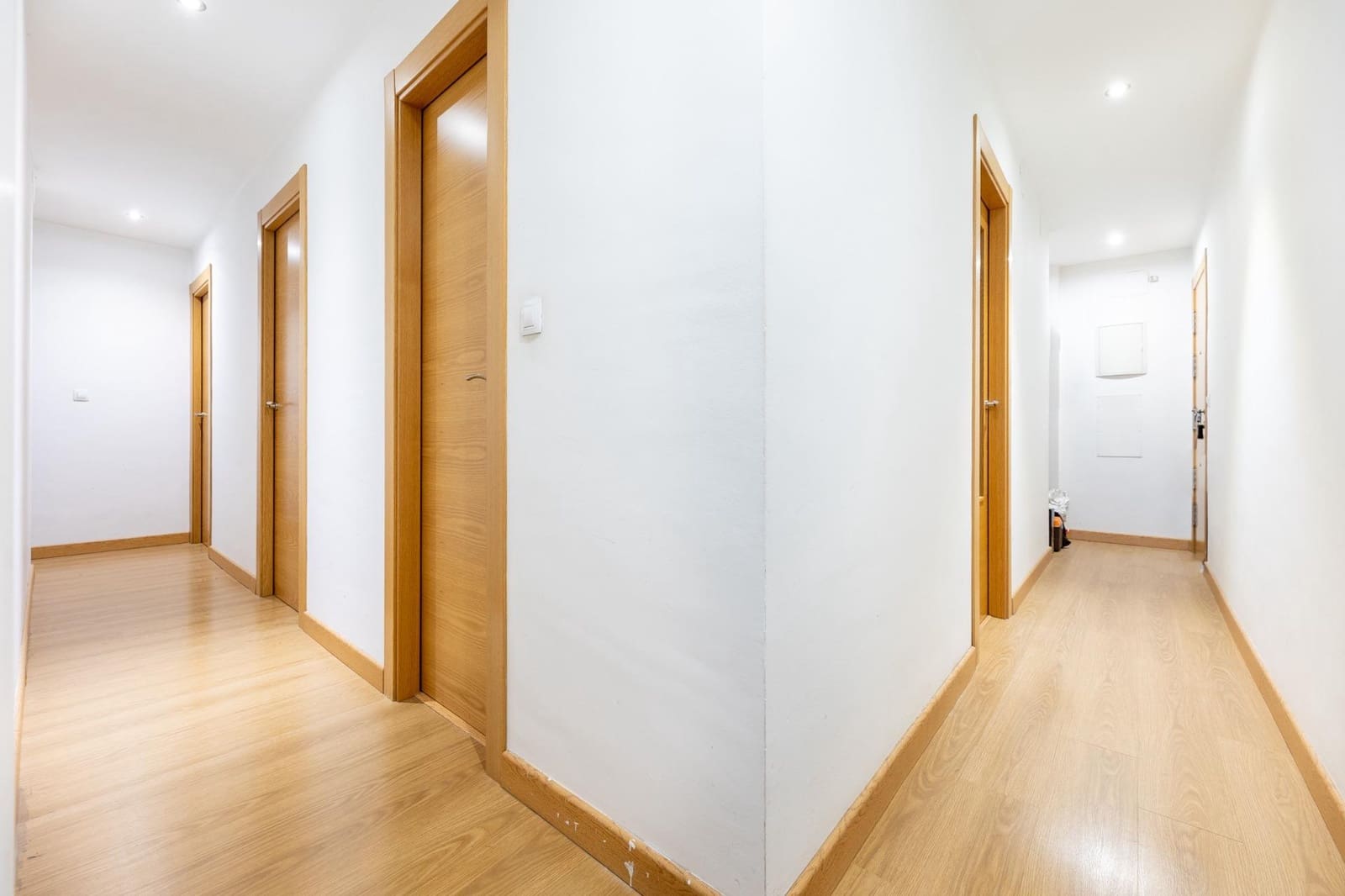 3 sypialnia Mieszkanie na sprzedaż w Miasto Grenada z garażem - 249 900 € (Ref: 9390592)