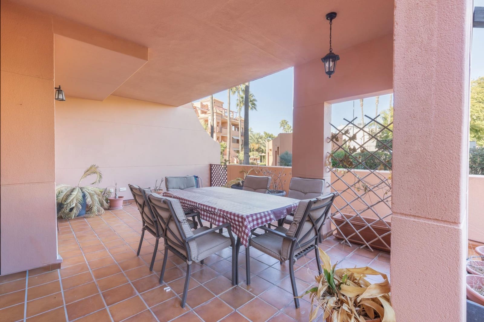 2 bedroom Flat for sale in Motril with pool - € 330,000 (Ref: 9390596)