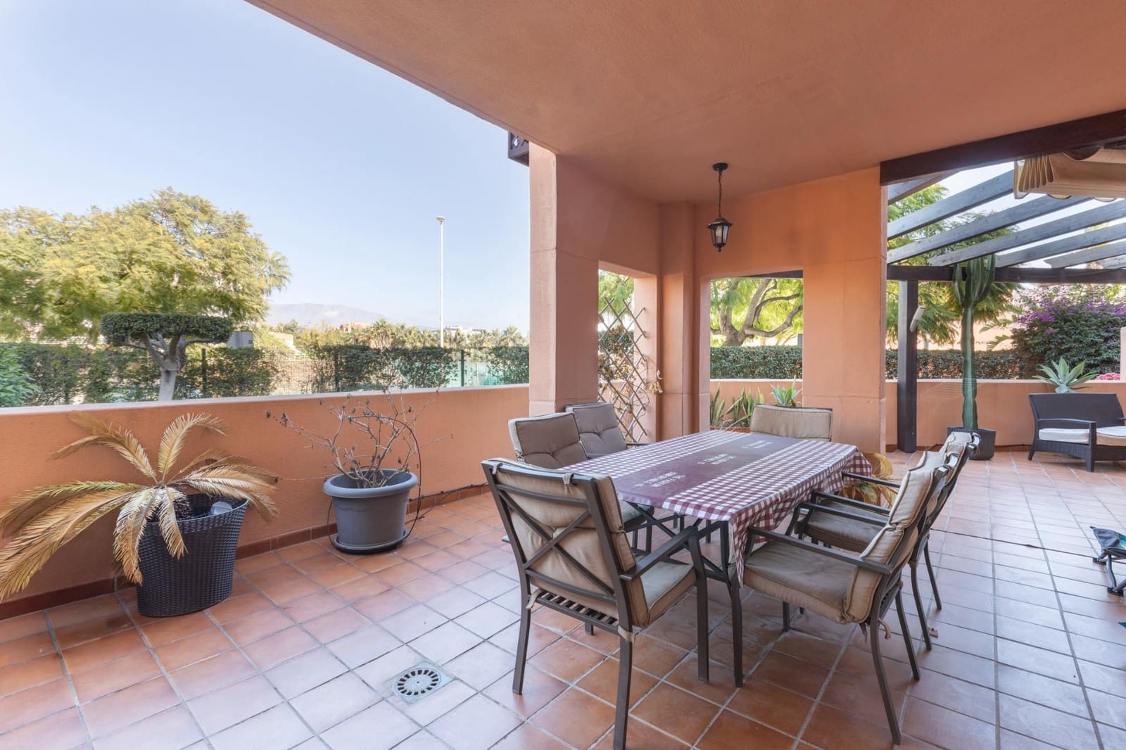 2 bedroom Flat for sale in Motril with pool - € 330,000 (Ref: 9390596)