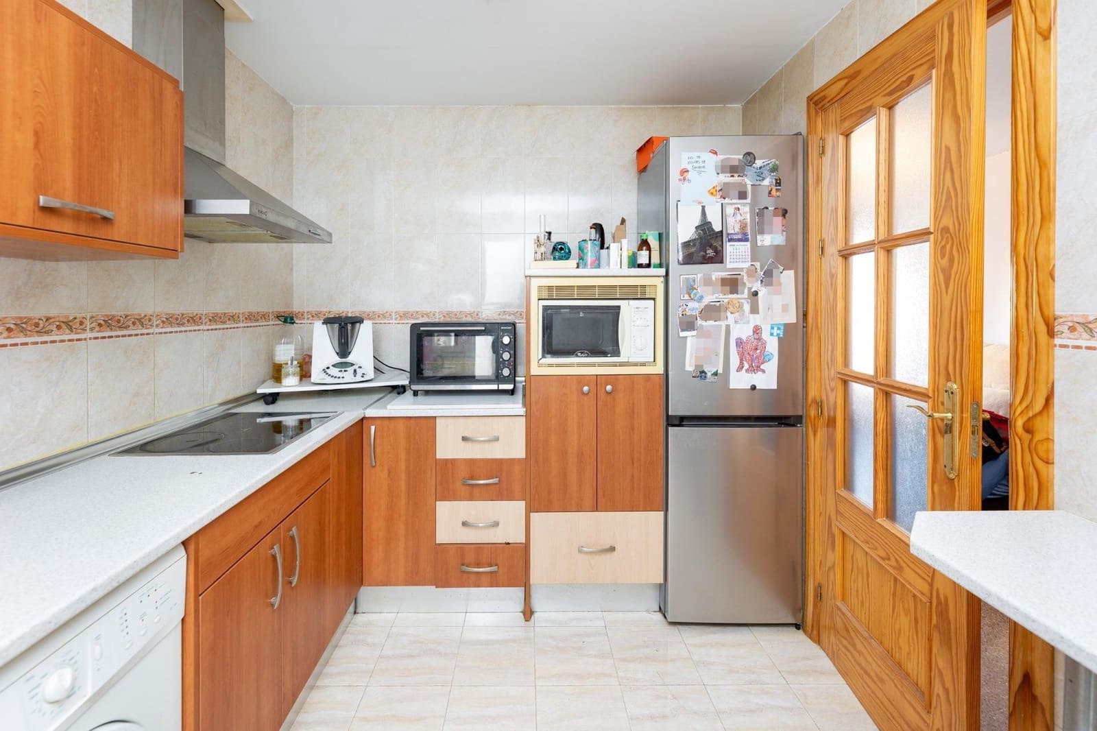 2 bedroom Flat for sale in Churriana de la Vega with pool garage - € 175,000 (Ref: 9396260)