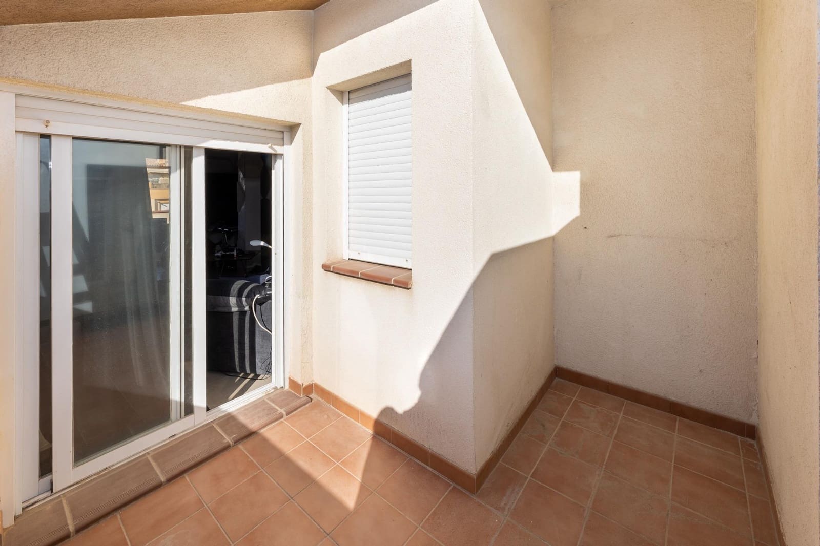 2 bedroom Penthouse for sale in Churriana de la Vega - € 165,000 (Ref: 9396262)