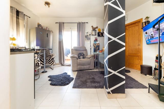 Ático de 2 habitaciones en Churriana de la Vega en venta - 165.000 € (Ref: 9396262)