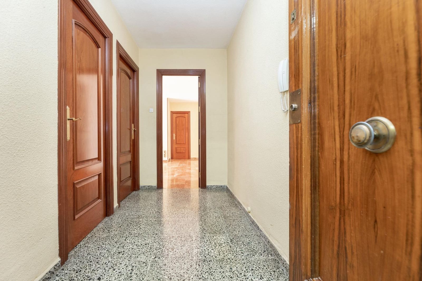 3 sypialnia Mieszkanie na sprzedaż w Miasto Grenada z garażem - 249 000 € (Ref: 9396263)