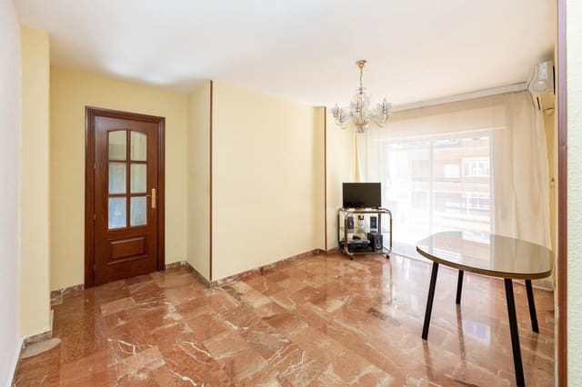 3 quarto Apartamento para venda em Zaidin, Granada cidade com garagem - 249 000 € (Ref: 9396263)