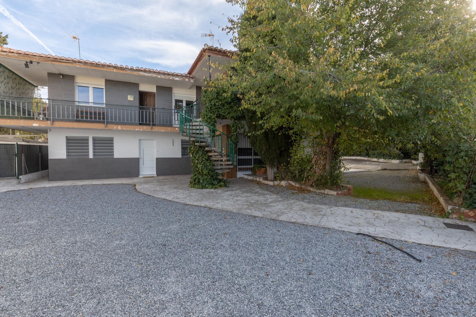 2 slaapkamer Flat te koop in Monachil met garage - € 169.900 (Ref: 9398426)