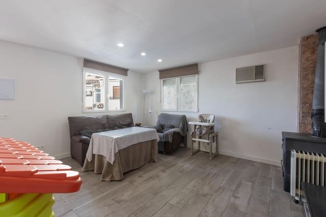 Piso de 2 habitaciones en Monachil en venta con garaje - 159.900 € (Ref: 9398426)