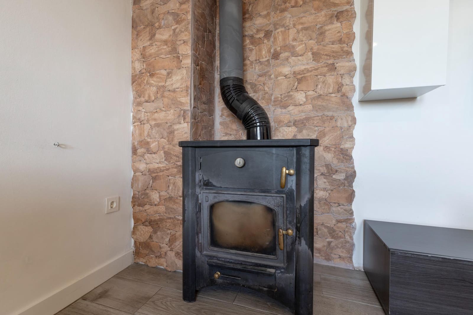 2 slaapkamer Flat te koop in Monachil met garage - € 159.900 (Ref: 9398426)