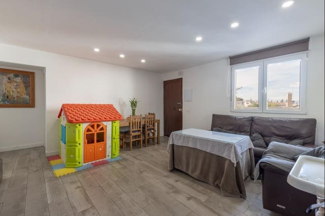 Piso de 2 habitaciones en Monachil en venta con garaje - 159.900 € (Ref: 9398426)