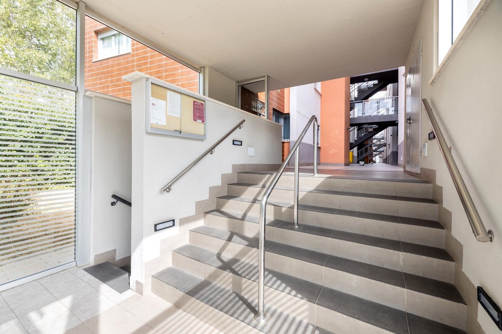 2 soveværelse Lejlighed til salg i Alhendin med swimmingpool garage - € 250.000 (Ref: 9398427)