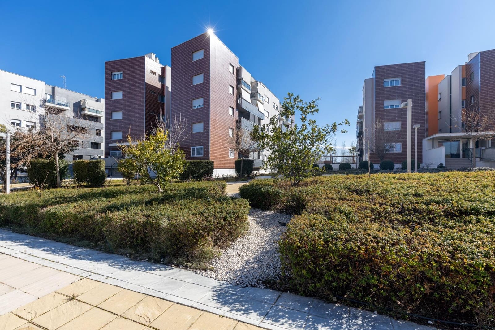 2 soveværelse Lejlighed til salg i Alhendin med swimmingpool garage - € 250.000 (Ref: 9398427)