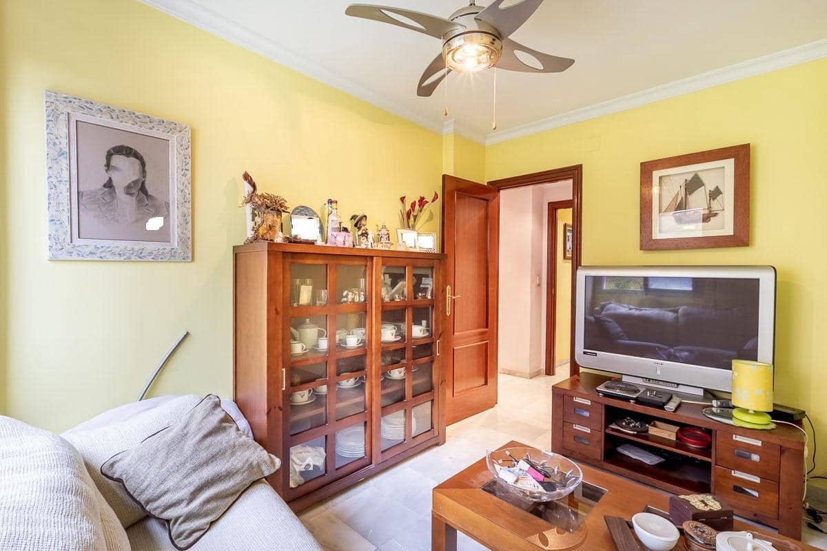 4 soverom Leilighet til salgs i Granada by med garasje - € 225 000 (Ref: 9403298)