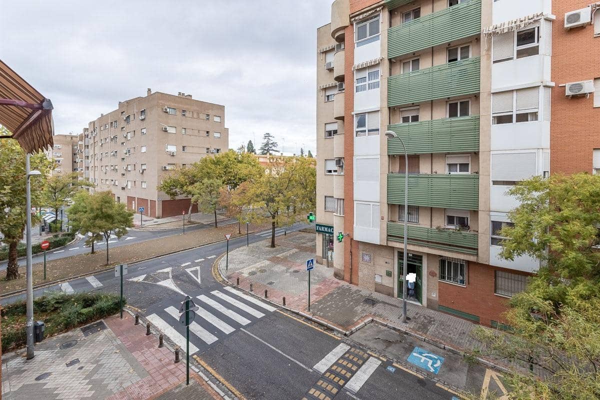 4 soverom Leilighet til salgs i Granada by med garasje - € 225 000 (Ref: 9403298)