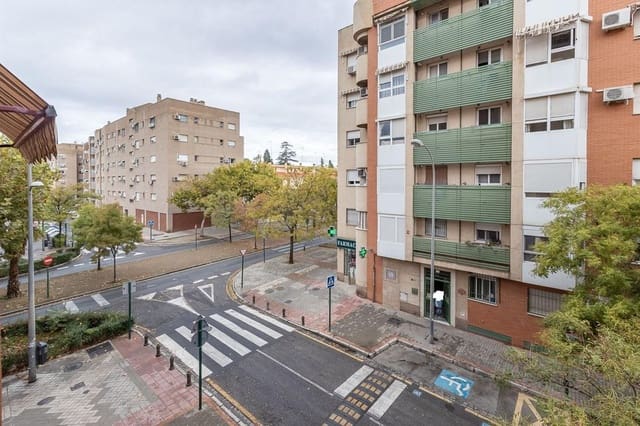 4 soverom Leilighet til salgs i Granada by med garasje - € 225 000 (Ref: 9403298)