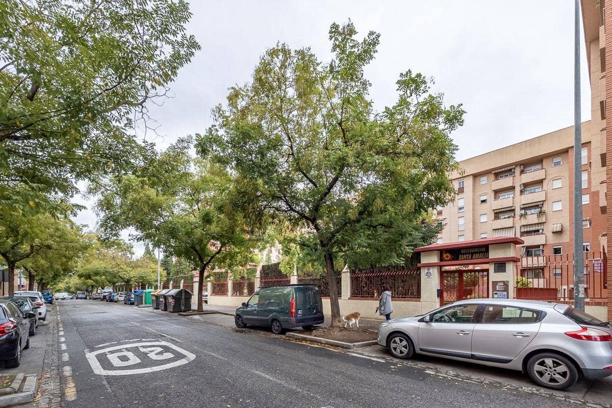 4 soverom Leilighet til salgs i Granada by med garasje - € 225 000 (Ref: 9403298)