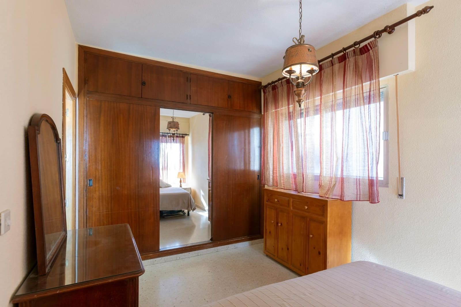 3 bedroom Flat for sale in Almunecar with pool - € 340,000 (Ref: 9403299)