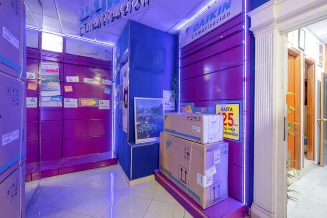 Commercial for sale in Granada city - € 475,000 (Ref: 9406643)