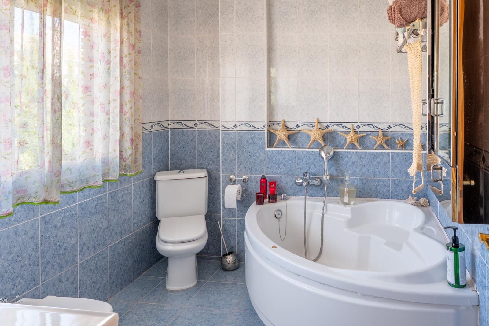 4 sypialnia Dom blizniak na sprzedaż w Huetor Vega z basenem - 390 000 € (Ref: 9406645)