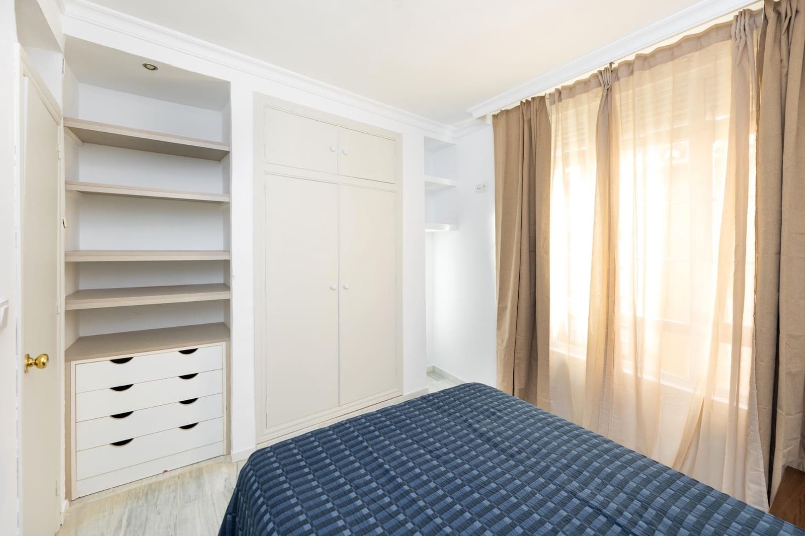 2 sovrum Lägenhet till salu i Granada stad - 249 000 € (Ref: 9406646)