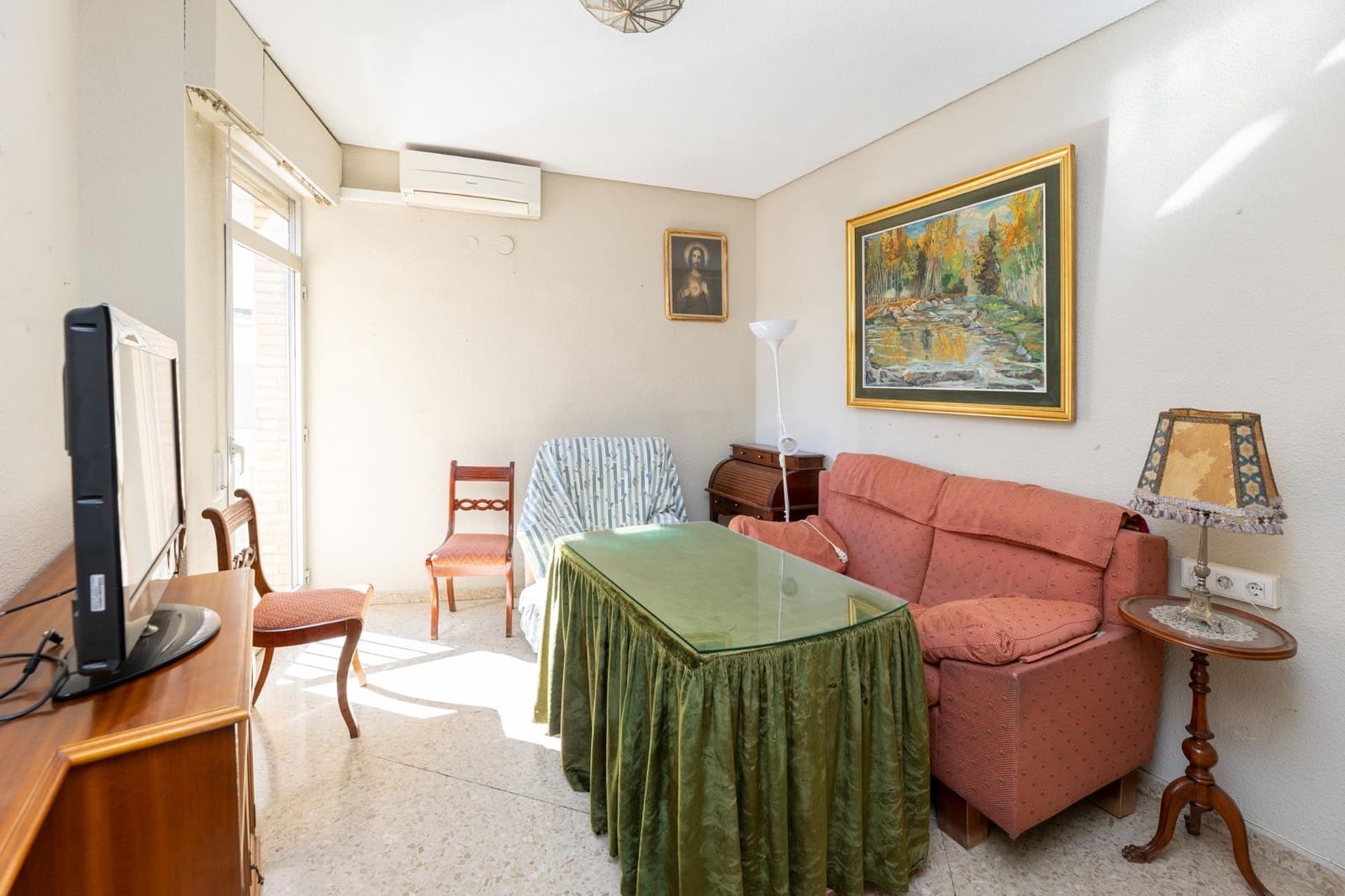 6 sovrum Lägenhet till salu i Granada stad - 850 000 € (Ref: 9406649)