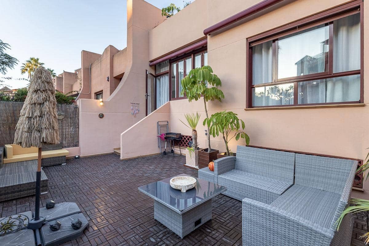 5 soveværelse Rækkehus til salg i Motril med swimmingpool garage - € 587.000 (Ref: 9406650)