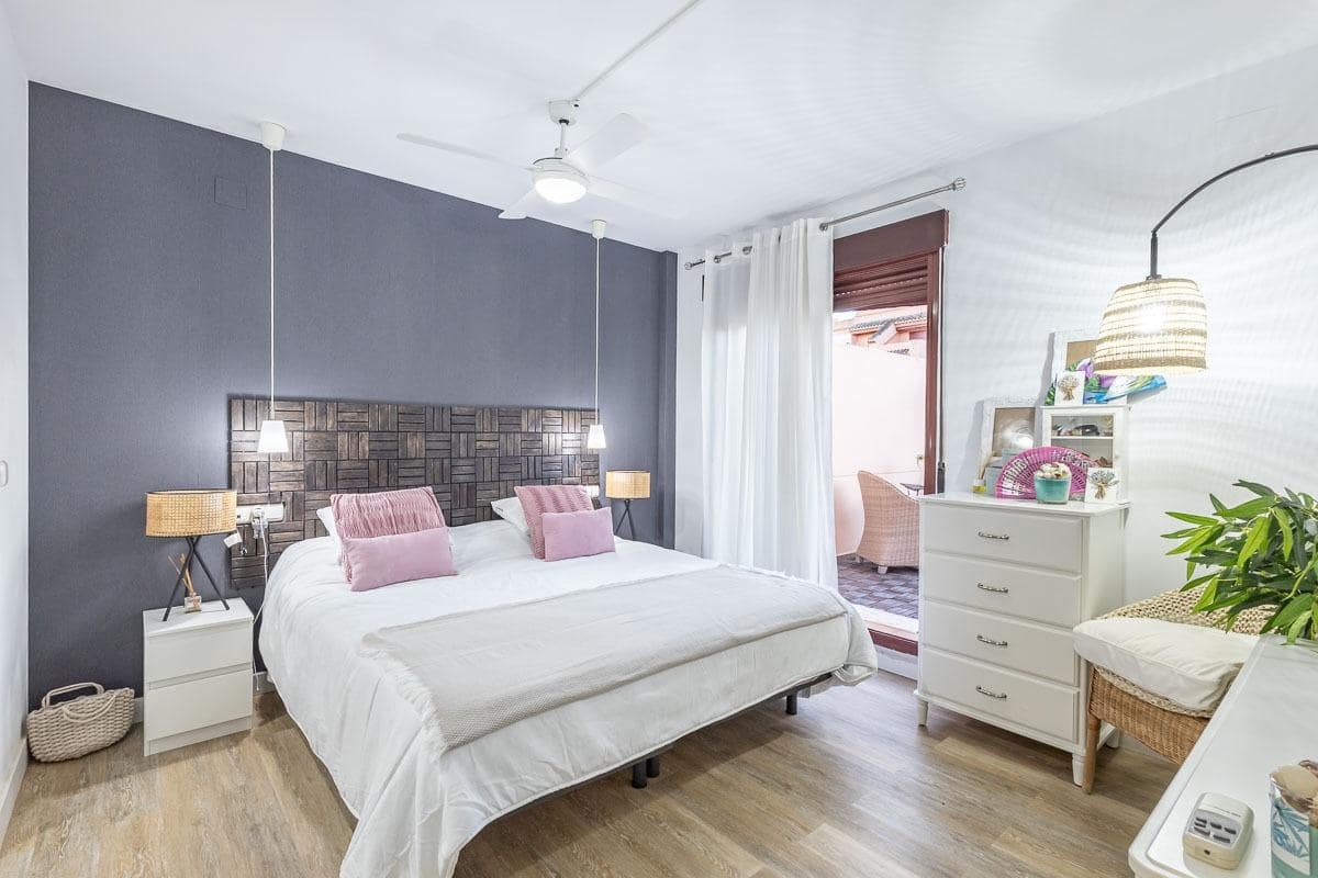 5 soveværelse Rækkehus til salg i Motril med swimmingpool garage - € 587.000 (Ref: 9406650)