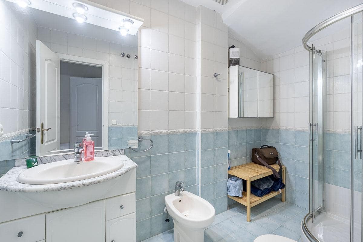 5 soveværelse Rækkehus til salg i Motril med swimmingpool garage - € 587.000 (Ref: 9406650)