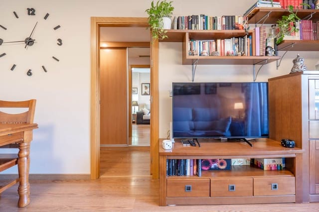 1 sypialnia Apartament na sprzedaż w Ogíjares z garażem - 137 900 € (Ref: 9411218)