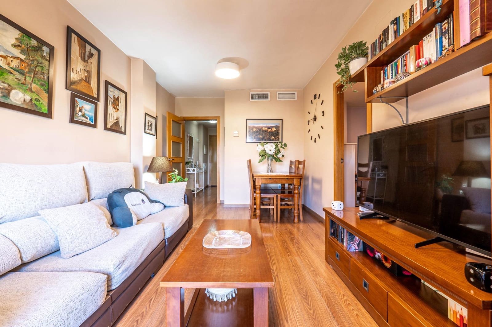 1 bedroom Apartment for sale in Ogijares with garage - € 137,900 (Ref: 9411218)