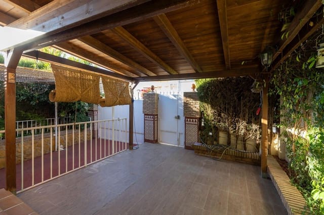 4 soverom Rekkehus til salgs i Pulianas med garasje - € 220 000 (Ref: 9411219)