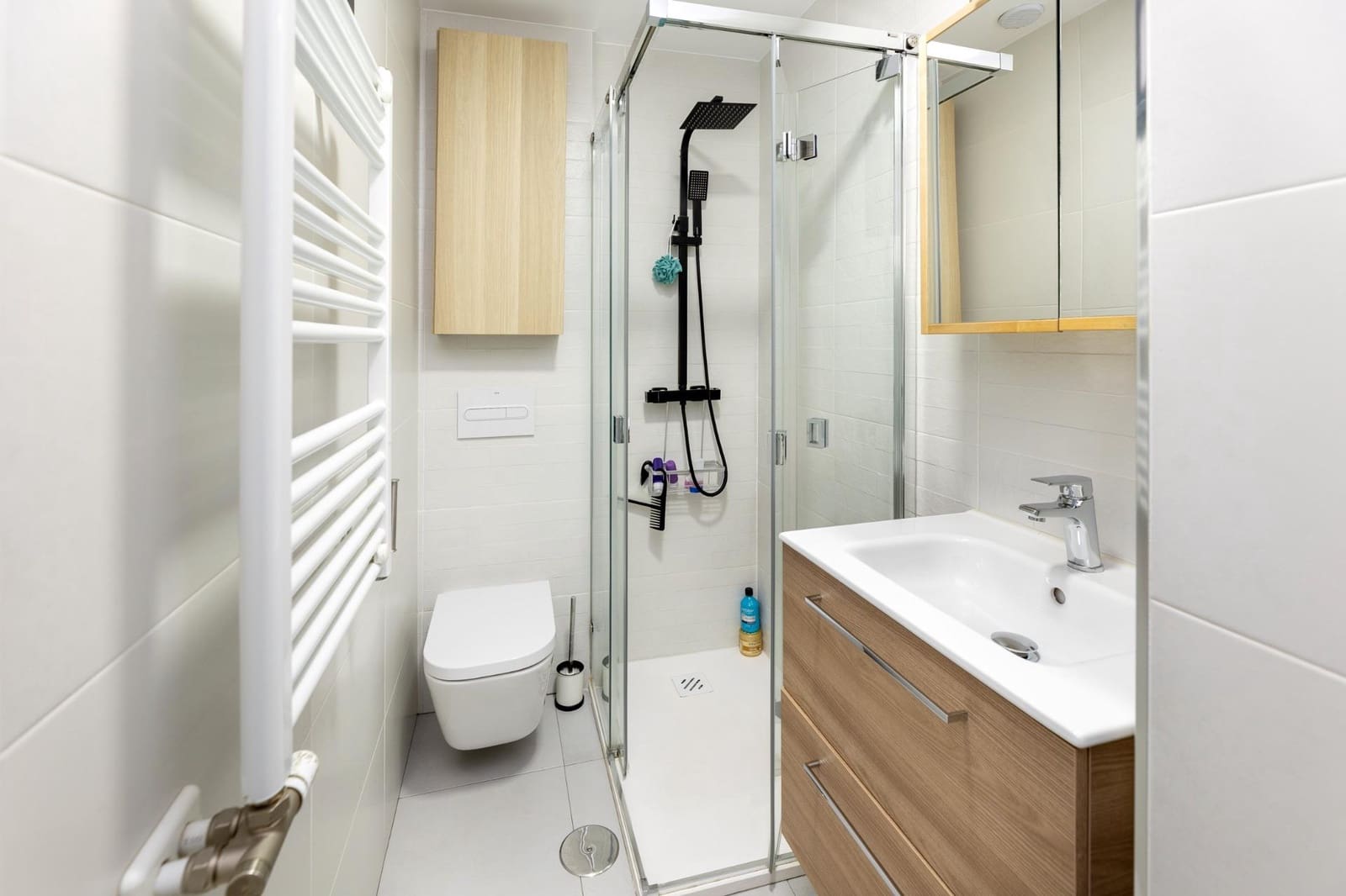 4 bedroom Flat for sale in Granada city with garage - € 590,000 (Ref: 9414011)