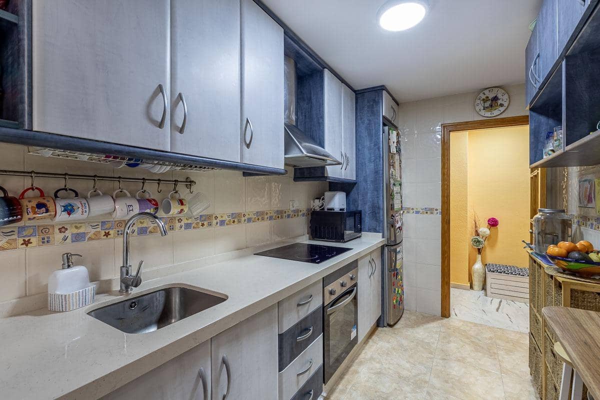 3 makuuhuone Asunto myytävänä paikassa Salobrena - 204 000 € (Ref: 9416069)