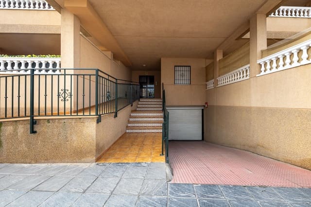 2 soveværelse Penthouse til salg i Las Gabias med garage - € 169.900 (Ref: 9416071)