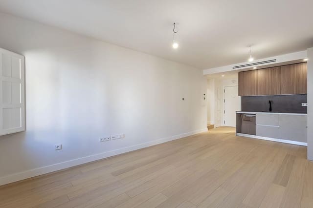 2 bedroom Flat for sale in Albaicin, Granada city - € 332,000 (Ref: 9419620)