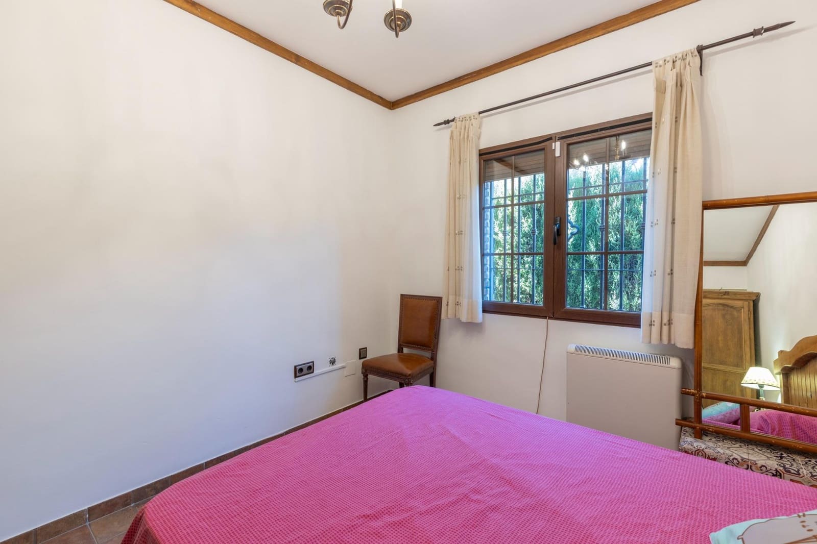 4 soverom Villa til salgs i Durcal med svømmebasseng garasje - € 319 000 (Ref: 9419621)